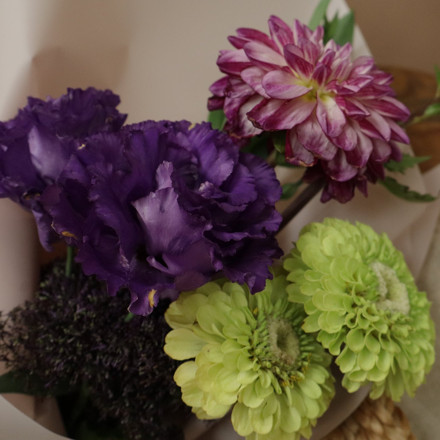 Bunch Floral Mini