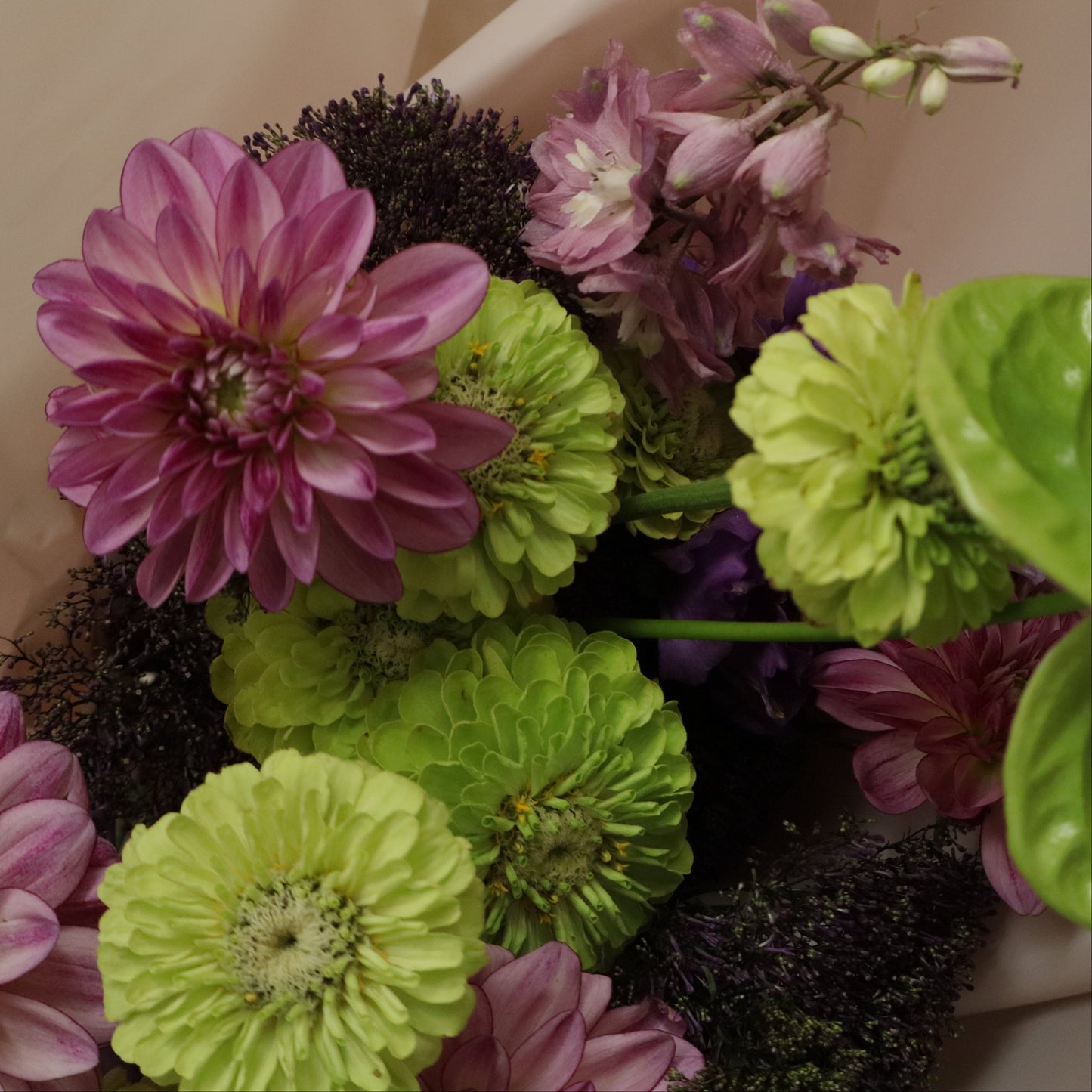 Bunch Floral Grande