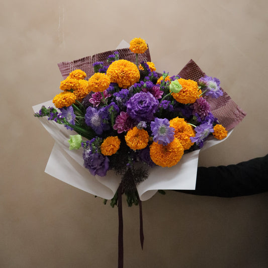Bunch Floral Grande